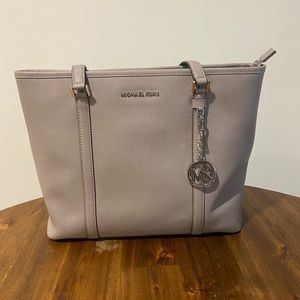 michael kors tote